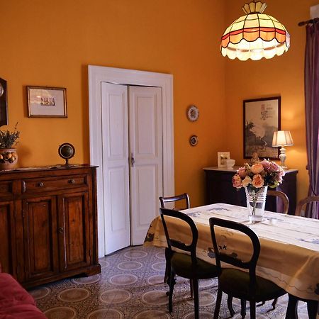 Salotto Sommer Bed and Breakfast Neapel Exteriör bild