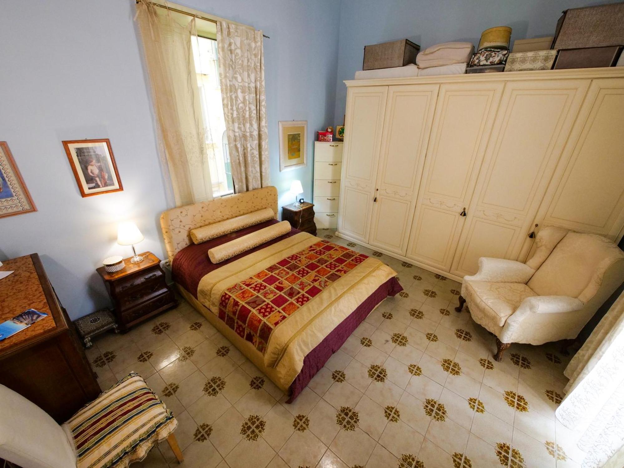 Salotto Sommer Bed and Breakfast Neapel Exteriör bild